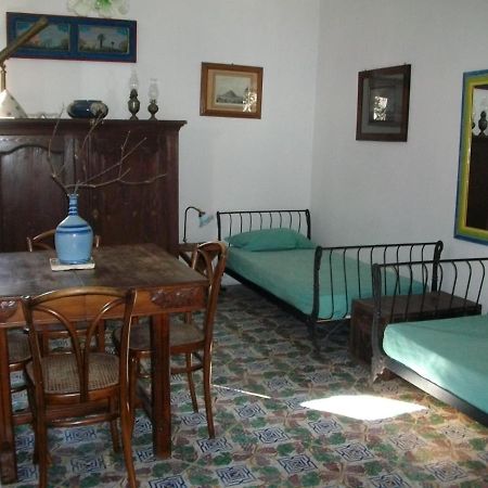 A' Riggiola Villa Stromboli Exteriör bild